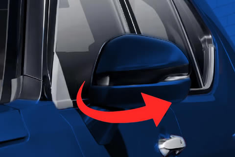 <strong>Auto-Fold Door Mirrors with LED Turn Signal</strong><br>Auto folding/unfolding side mirrors that add to your convenience.