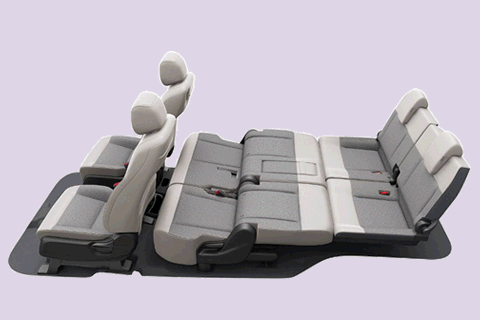 <strong>TUMBLE SEAT CONFIGURATIONS</strong><br>Adjust all seat rows for a cosy lounge with more leg room whenever you want.<br><br>Fold up the third-row seats for larger boot space.