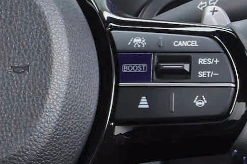 <strong>Simulated 7-Speed Transmission</strong><br />Experience the feel of a traditional multi-gear shift, with responsive gear changes for a sportier drive.